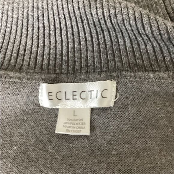 Eclectic Grey High Turtleneck Wavy Pattern Knit Sweater Size Large - Picture 3 of 16